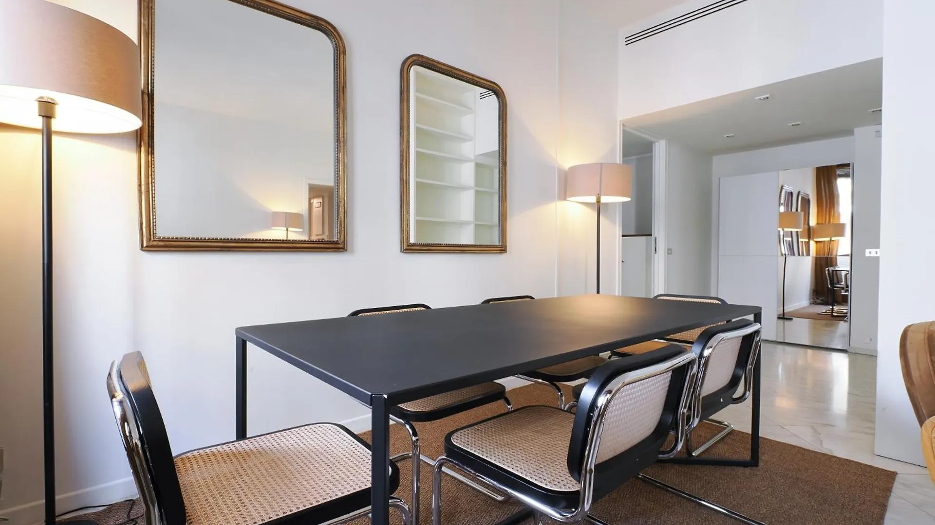 Homnest I Conservatorio Lux Apt Apartman Milánó